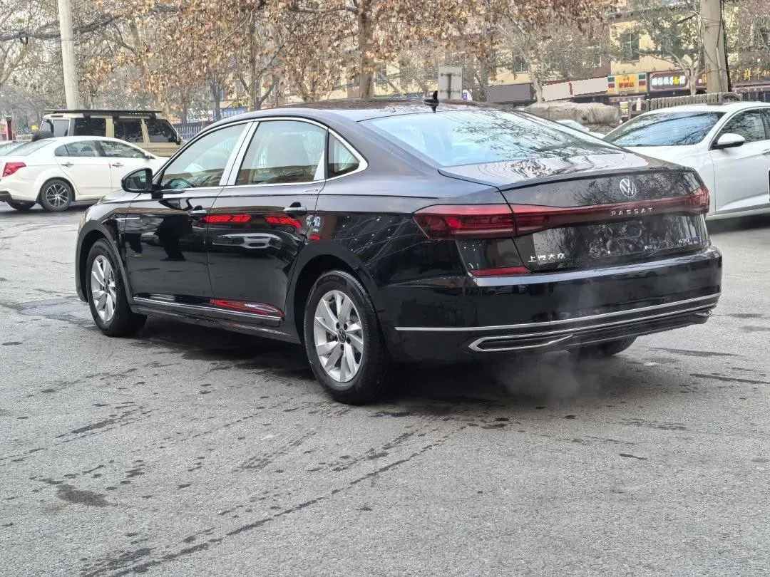 2025 Volkswagen Passat 1.4T 150HP L4 6DCT PHEV,autocango,china used car exporter,china ev exporter,chinese used car exporter,chinese used ev exporter