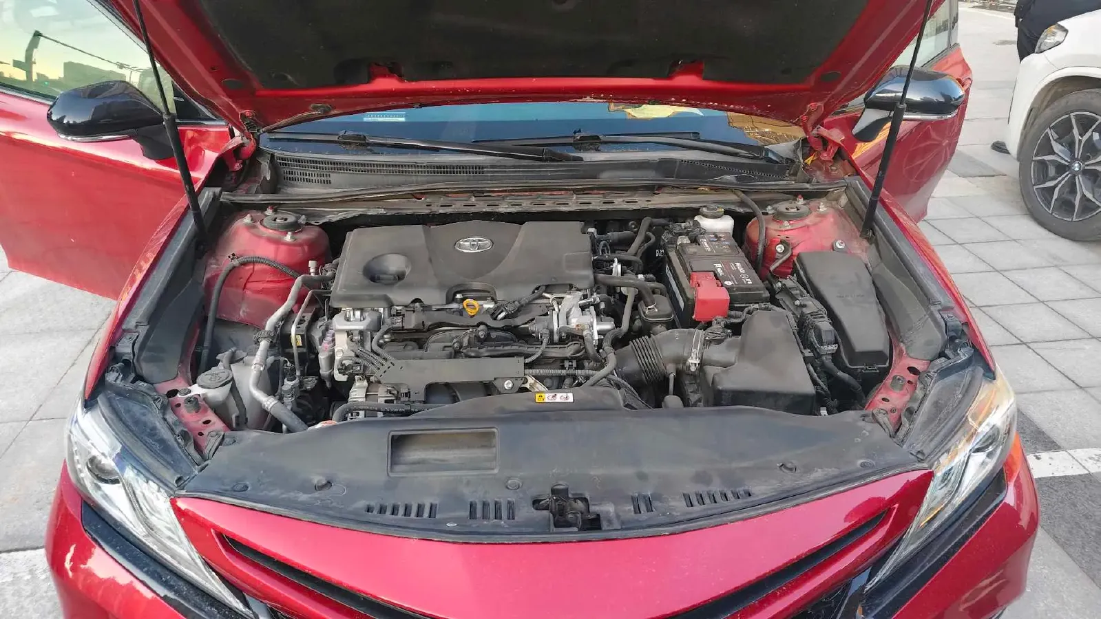 2018 Toyota Camry 2.5L 209HP L4 8AT,autocango,china used car exporter,china ev exporter,chinese used car exporter,chinese used ev exporter