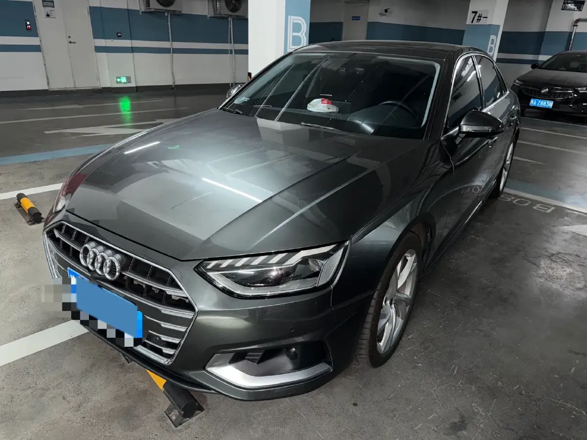 2020 Audi A4L 2.0T 190HP L4 7DCT