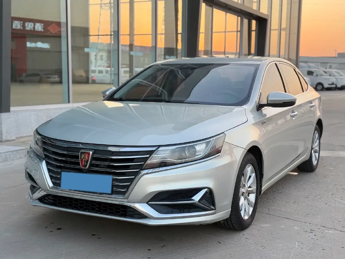 2017 Roewe i6 1.0T 125HP L3 2AT PHEV