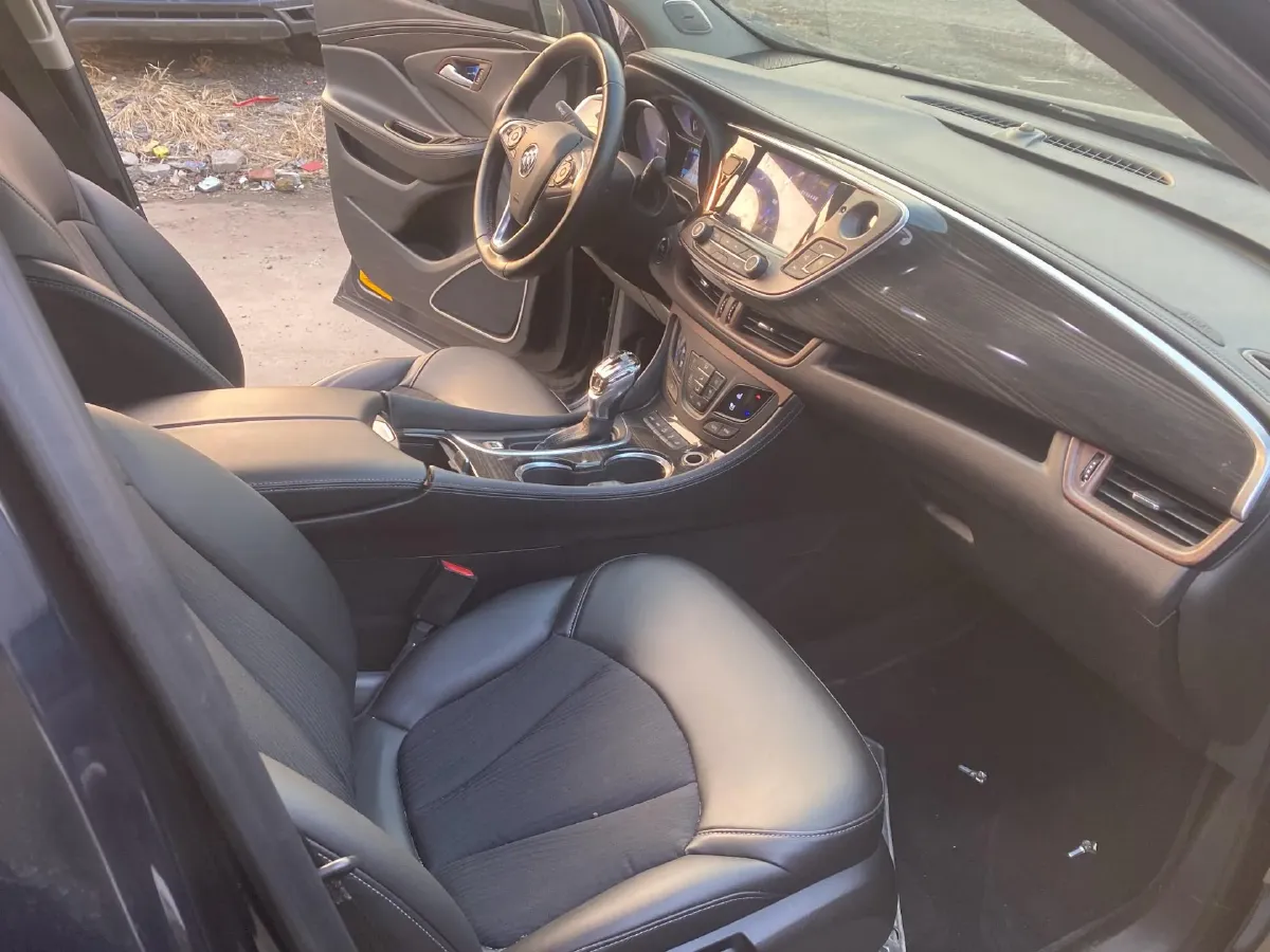 2020 Buick EnvisionPlus 1.5T 169HP L4 7DCT,autocango,china used car exporter,china ev exporter,chinese used car exporter,chinese used ev exporter