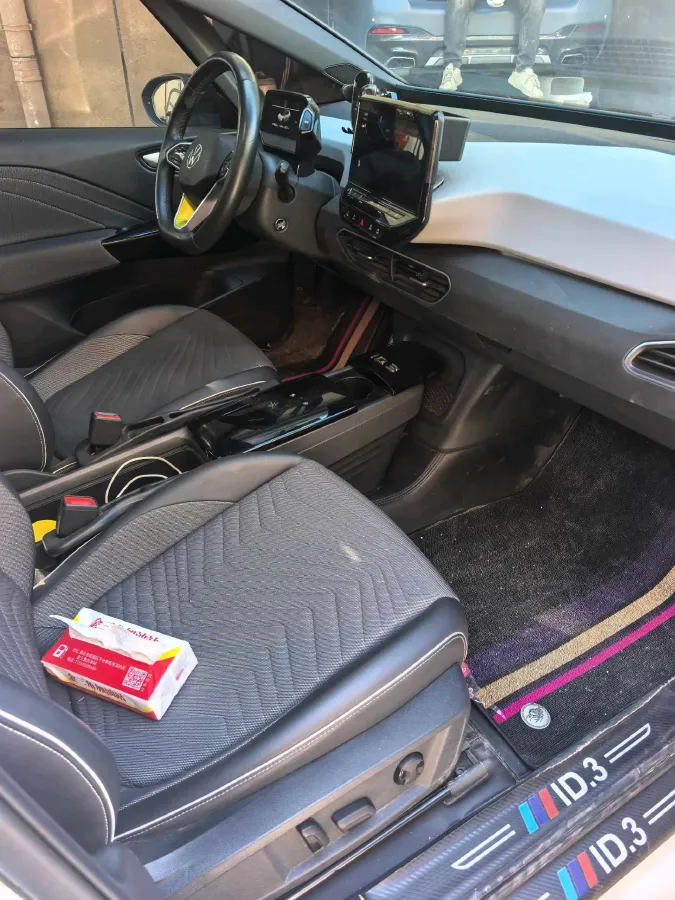 2023 Volkswagen ID.3 BEV 52.8KWH,autocango,china used car exporter,china ev exporter,chinese used car exporter,chinese used ev exporter