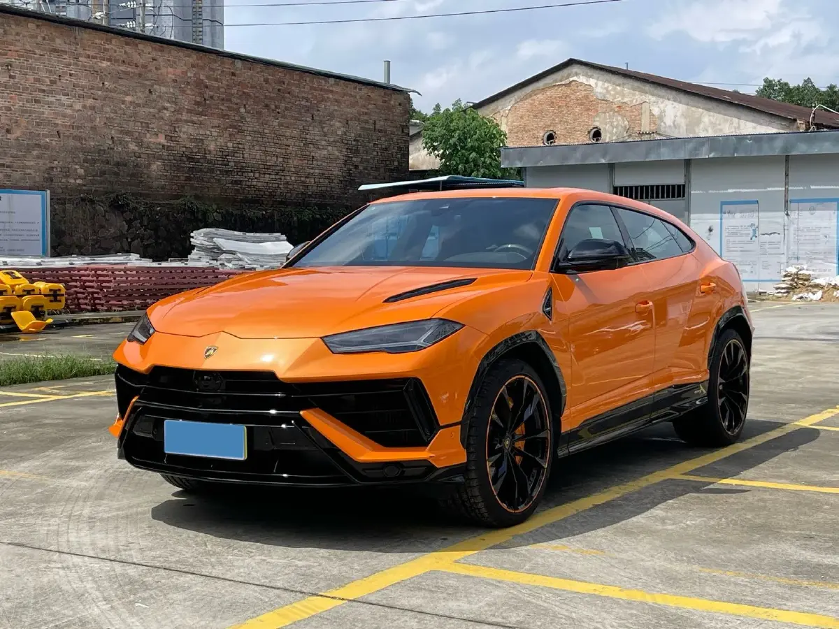 2023 Lamborghini Urus 4.0T 641HP V8 8AT