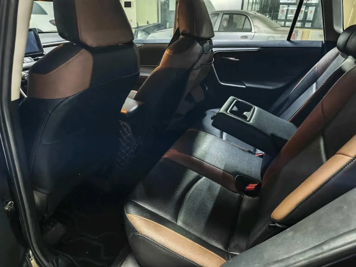 2022 Toyota RAV4 2.0L 171HP L4 CVT,autocango,china used car exporter,china ev exporter,chinese used car exporter,chinese used ev exporter