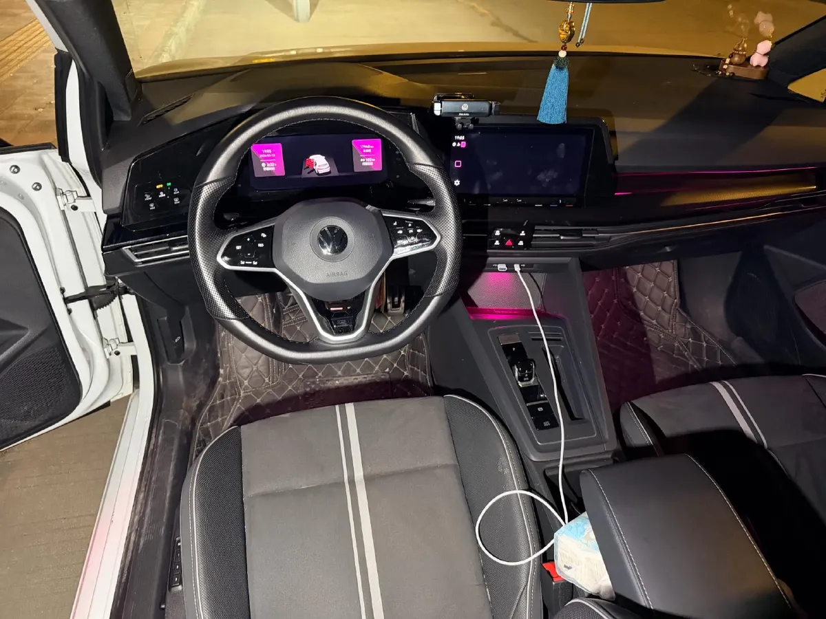 2023 Volkswagen Golf 1.4T 150HP L4 7DCT,autocango,china used car exporter,china ev exporter,chinese used car exporter,chinese used ev exporter