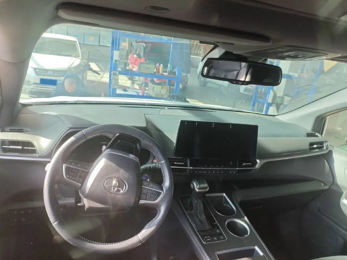 2021 Toyota Sienna 2.5L 192HP L4 E-CVT Hybrid,autocango,china used car exporter,china ev exporter,chinese used car exporter,chinese used ev exporter