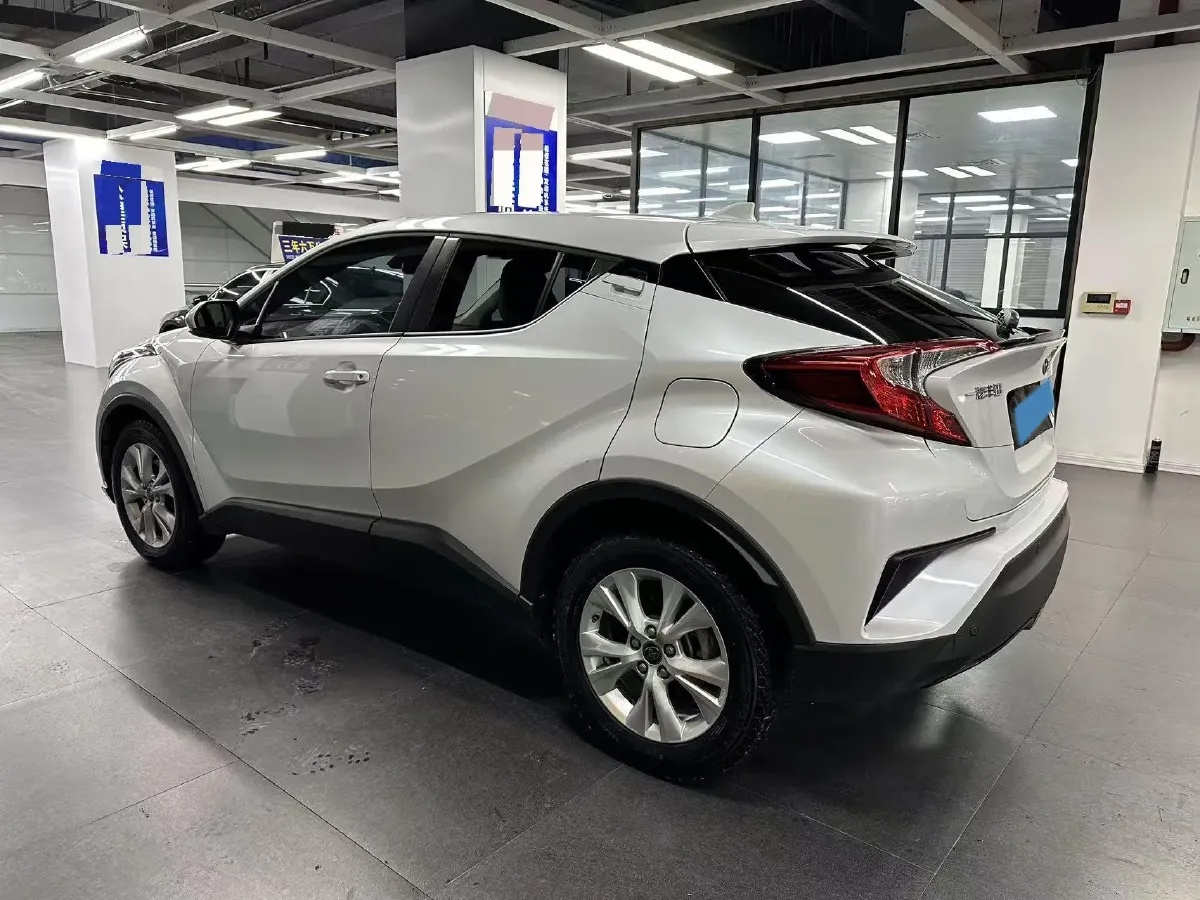 2023 Toyota Izoa 2.0L 171HP L4 CVT,autocango,china used car exporter,china ev exporter,chinese used car exporter,chinese used ev exporter