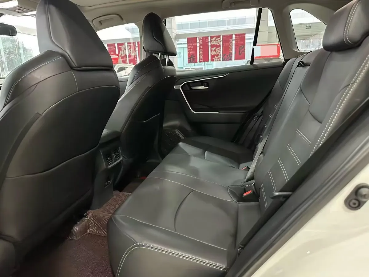 2023 Toyota Wildlander 2.0L 171HP L4 CVT,autocango,china used car exporter,china ev exporter,chinese used car exporter,chinese used ev exporter