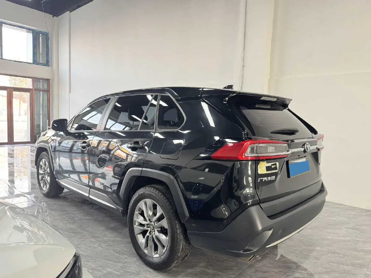 2020 Toyota Wildlander 2.0L 171HP L4 CVT,autocango,china used car exporter,china ev exporter,chinese used car exporter,chinese used ev exporter