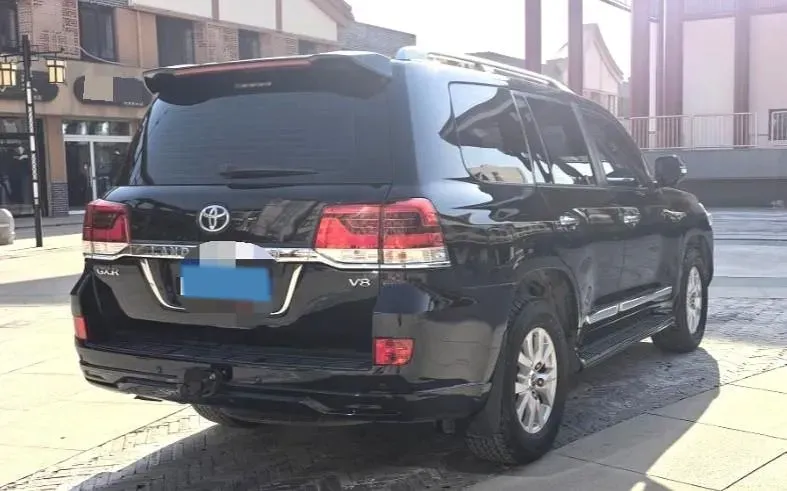 2015 Toyota Land Cruiser 4.6L 310HP V8 6AT,autocango,china used car exporter,china ev exporter,chinese used car exporter,chinese used ev exporter