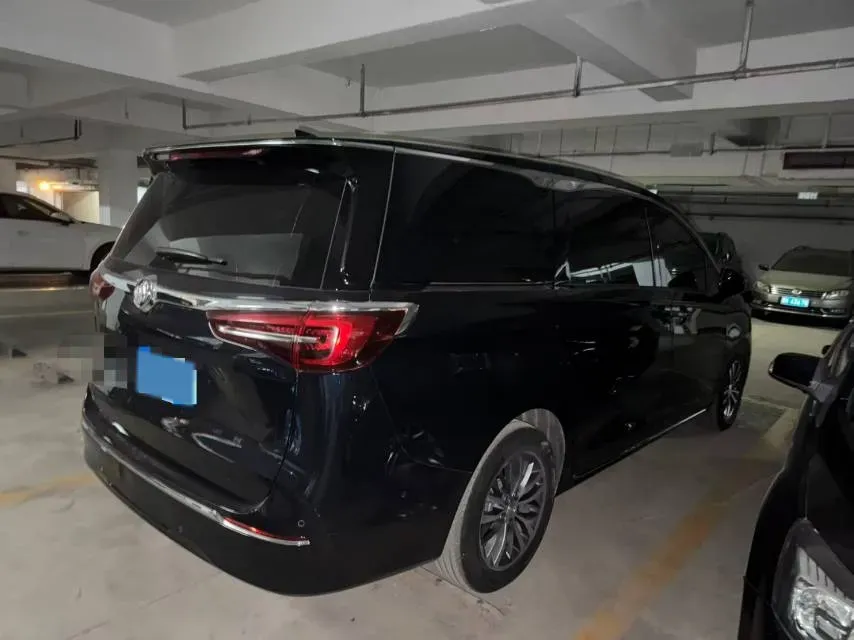 2023 Buick GL8 2.0T 237HP L4 9AT,autocango,china used car exporter,china ev exporter,chinese used car exporter,chinese used ev exporter