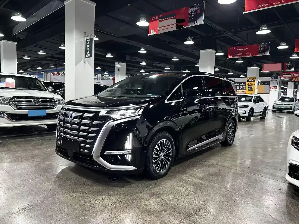 2022 Mercedes-Benz GLC Class 2.0T 197HP L4 9AT