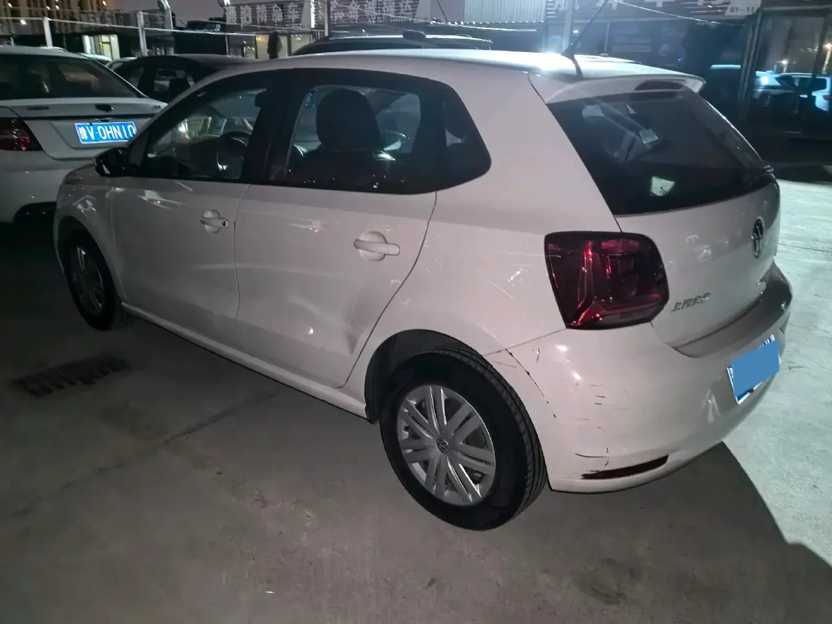 2016 Volkswagen Polo 1.4L 90HP L4 6AT,autocango,china used car exporter,china ev exporter,chinese used car exporter,chinese used ev exporter