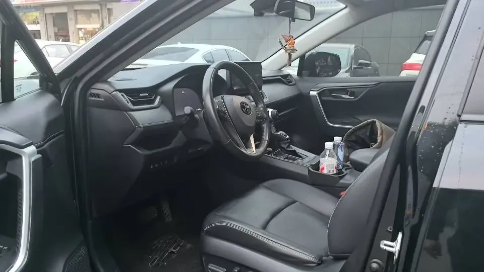 2023 Toyota RAV4 2.5L 178HP L4 E-CVT Hybrid,autocango,china used car exporter,china ev exporter,chinese used car exporter,chinese used ev exporter