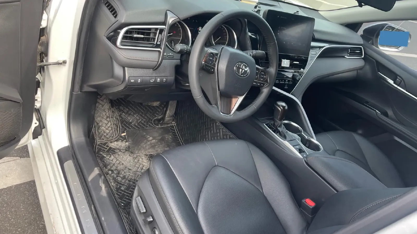 2021 Toyota Camry 2.0L 178HP L4 CVT,autocango,china used car exporter,china ev exporter,chinese used car exporter,chinese used ev exporter