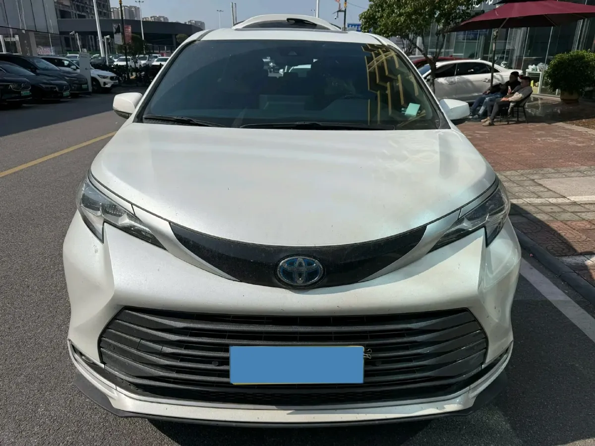 2021 Toyota Sienna 2.5L 192HP L4 E-CVT Hybrid,autocango,china used car exporter,china ev exporter,chinese used car exporter,chinese used ev exporter
