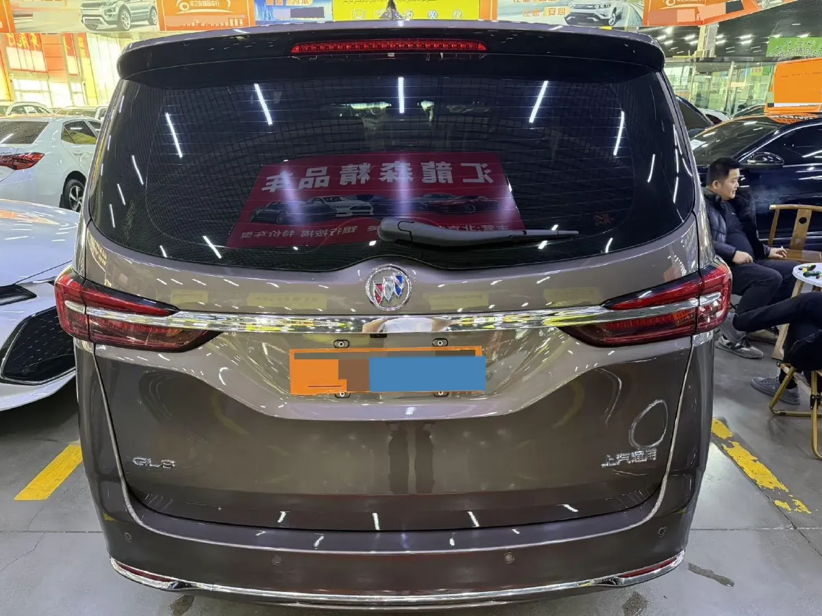 2023 Buick GL8 2.0T 237HP L4 9AT,autocango,china used car exporter,china ev exporter,chinese used car exporter,chinese used ev exporter
