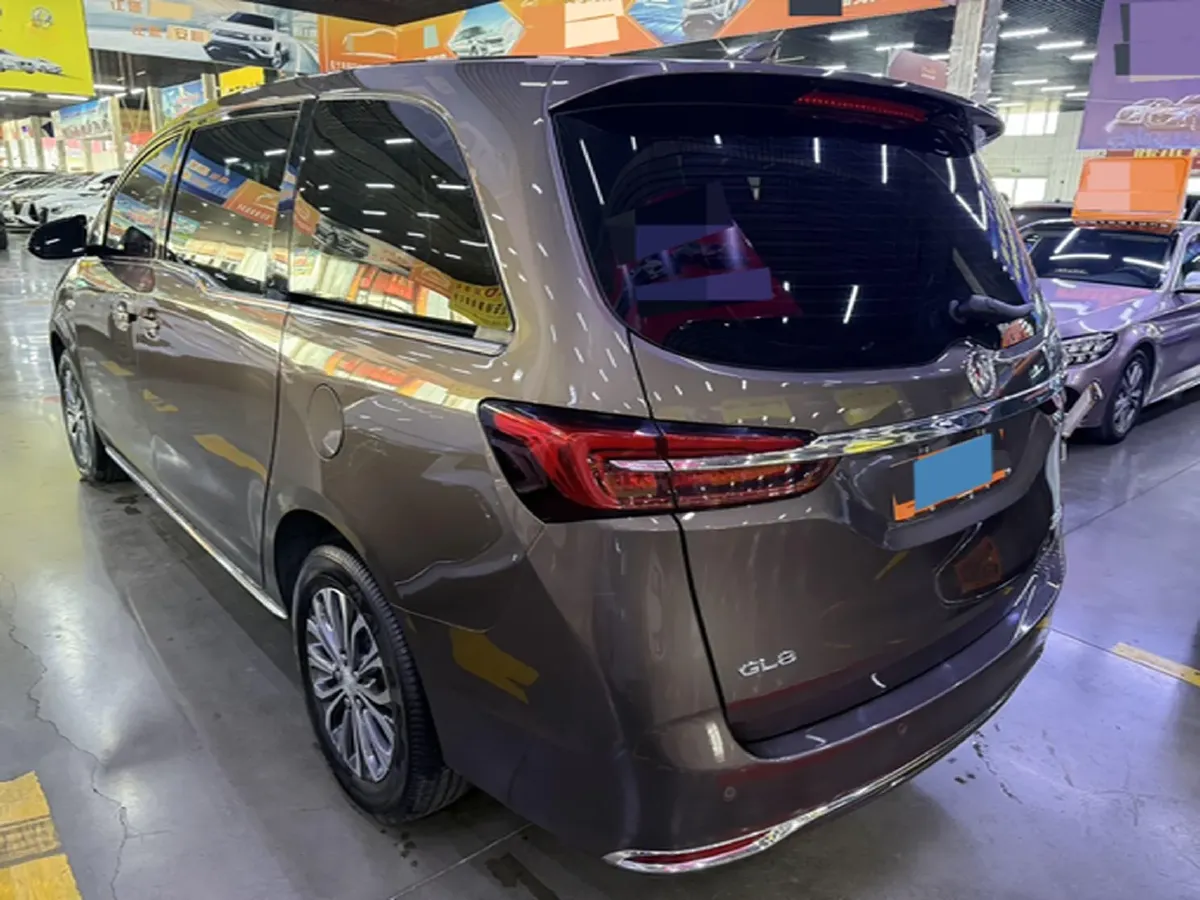 2023 Buick GL8 2.0T 237HP L4 9AT,autocango,china used car exporter,china ev exporter,chinese used car exporter,chinese used ev exporter