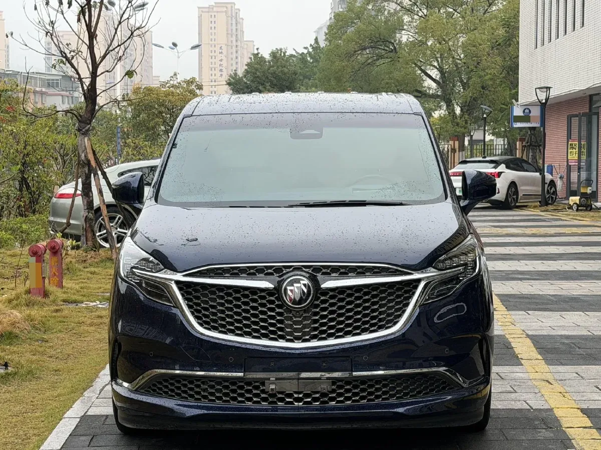 2020 Buick GL8 2.0T 237HP L4 9AT,autocango,china used car exporter,china ev exporter,chinese used car exporter,chinese used ev exporter