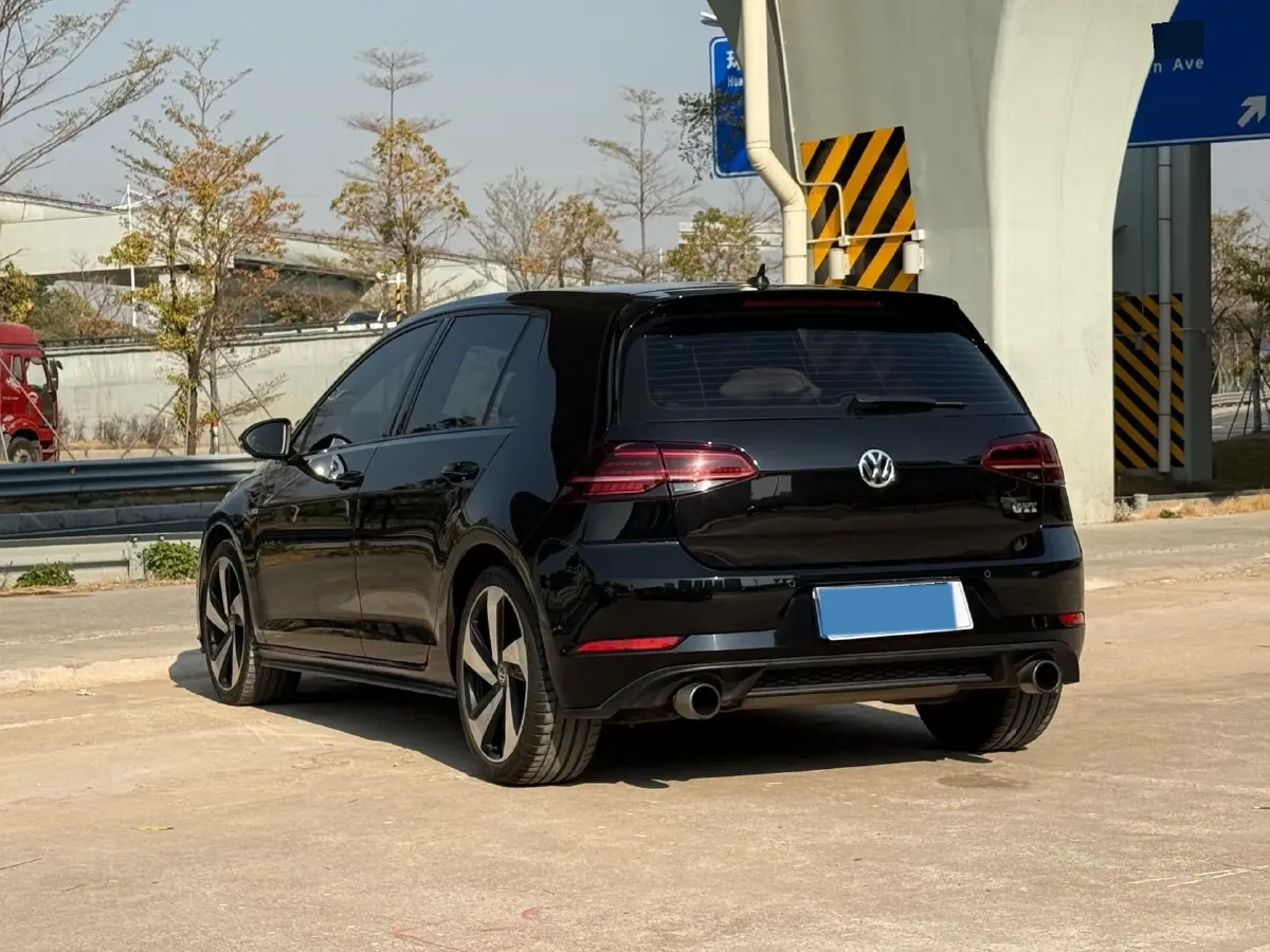 2019 Buick EnvisionPlus 2.0T 260HP L4 9AT,autocango,china used car exporter,china ev exporter,chinese used car exporter,chinese used ev exporter