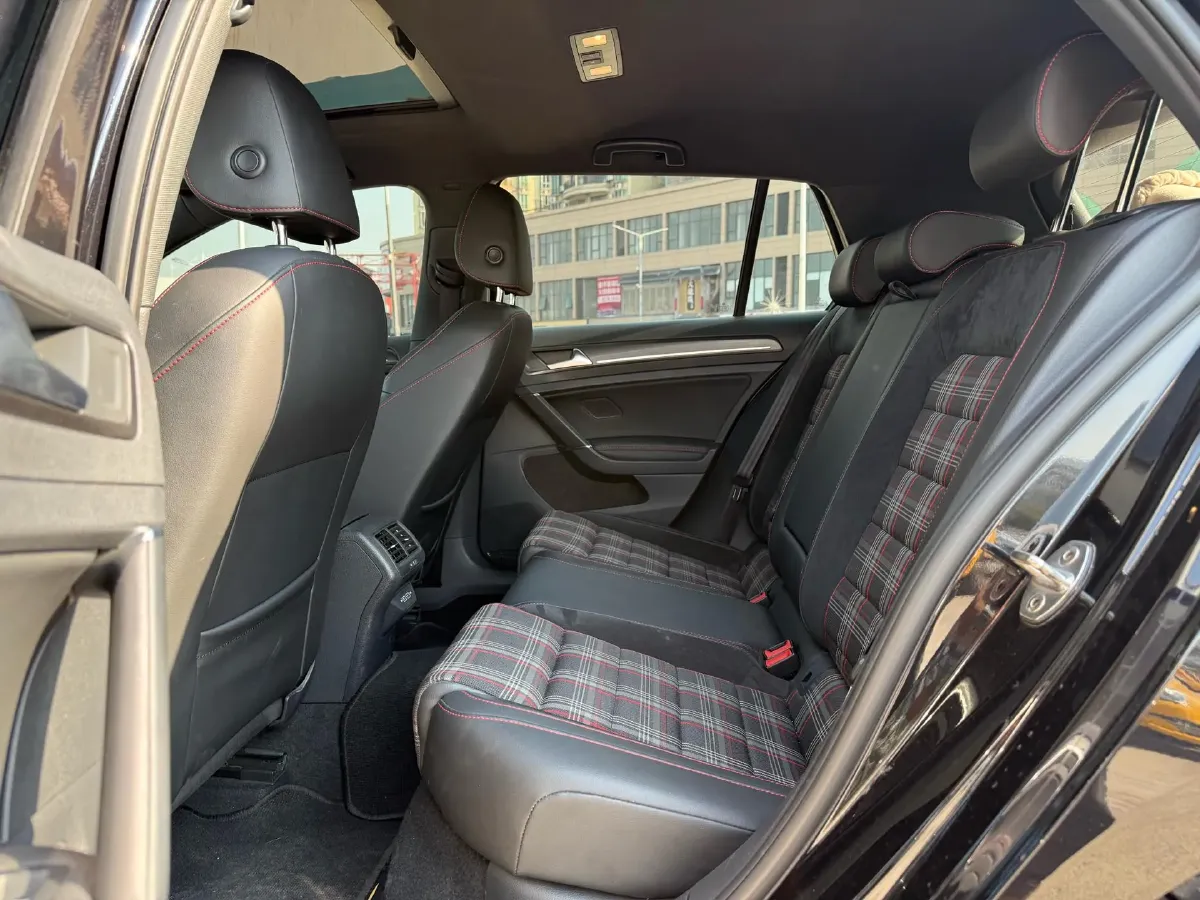 2019 Buick EnvisionPlus 2.0T 260HP L4 9AT,autocango,china used car exporter,china ev exporter,chinese used car exporter,chinese used ev exporter