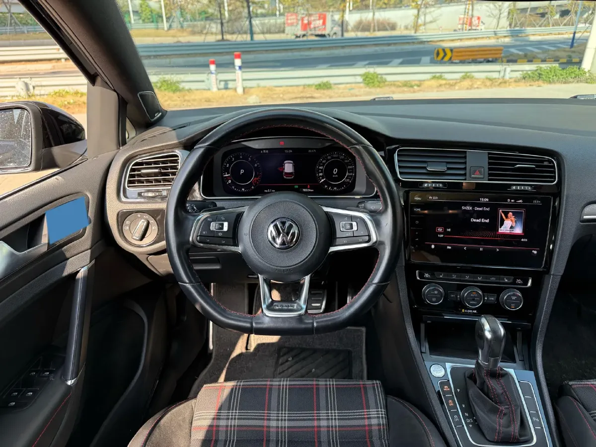 2019 Buick EnvisionPlus 2.0T 260HP L4 9AT,autocango,china used car exporter,china ev exporter,chinese used car exporter,chinese used ev exporter