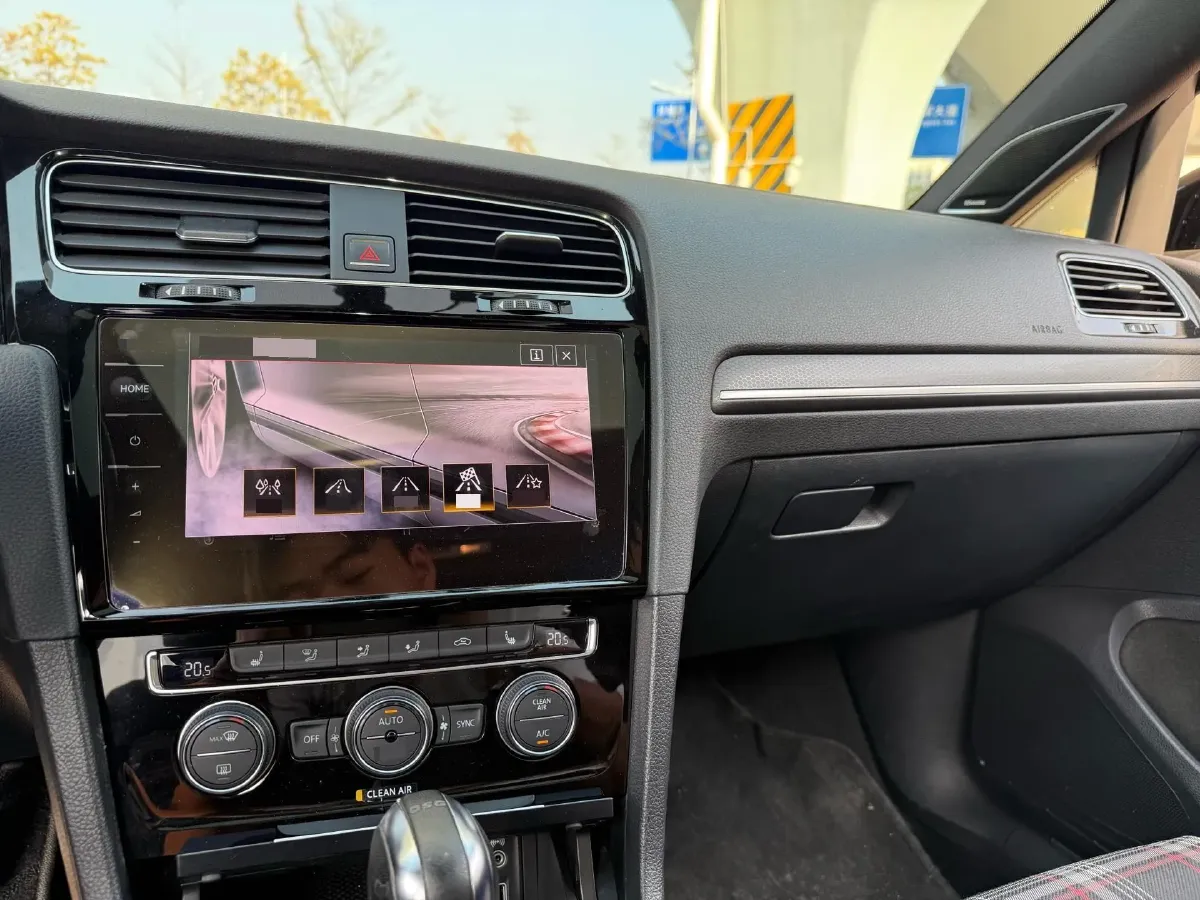 2019 Buick EnvisionPlus 2.0T 260HP L4 9AT,autocango,china used car exporter,china ev exporter,chinese used car exporter,chinese used ev exporter