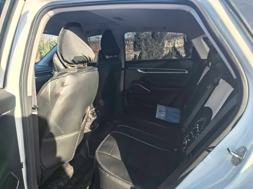 2022 Geely Emgrand 1.5L 114HP L4 CVT,autocango,china used car exporter,china ev exporter,chinese used car exporter,chinese used ev exporter