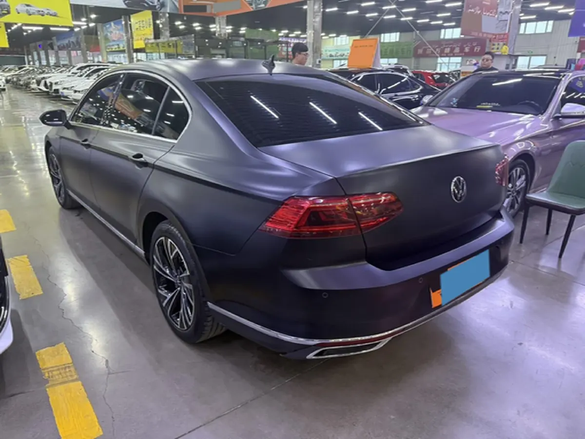 2020 Volkswagen Magotan 2.0T 186HP L4 7DCT,autocango,china used car exporter,china ev exporter,chinese used car exporter,chinese used ev exporter