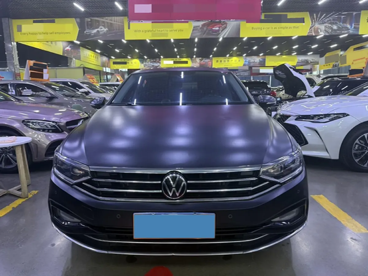 2020 Volkswagen Magotan 2.0T 186HP L4 7DCT,autocango,china used car exporter,china ev exporter,chinese used car exporter,chinese used ev exporter