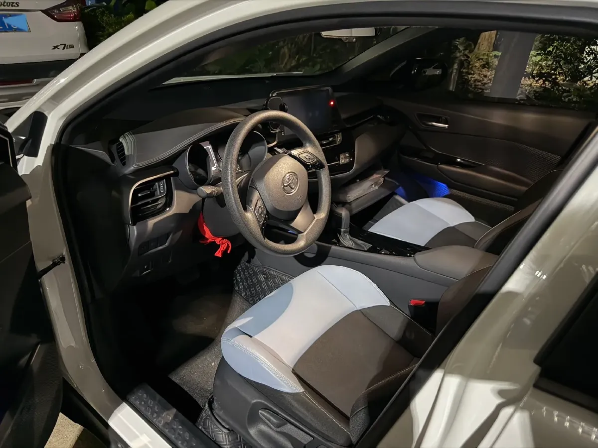 2020 Toyota Izoa 2.0L 171HP L4 CVT,autocango,china used car exporter,china ev exporter,chinese used car exporter,chinese used ev exporter