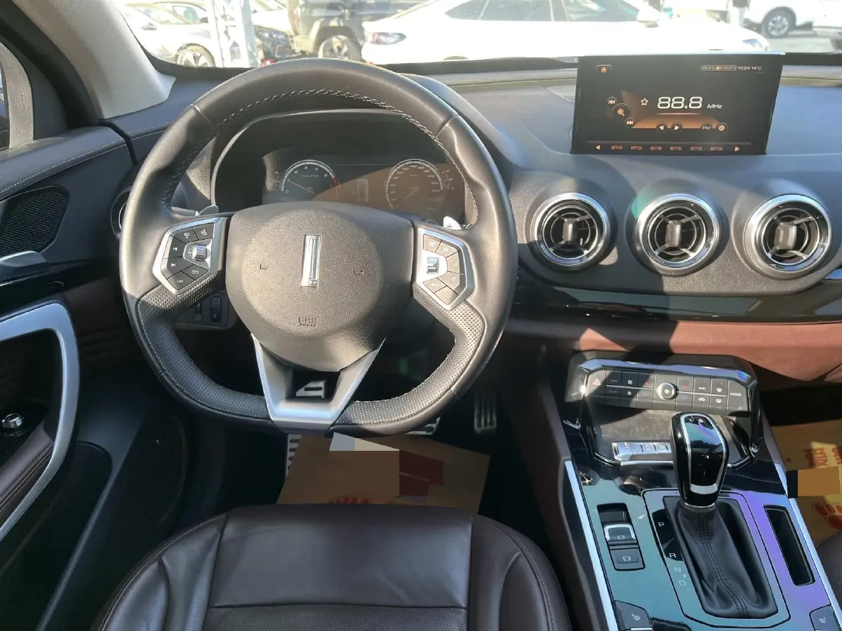 2017 WEY VV7 2.0T 234HP L4 7DCT,autocango,china used car exporter,china ev exporter,chinese used car exporter,chinese used ev exporter