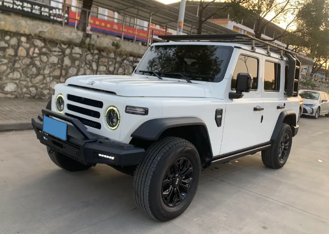 2024 212 212 T01 2.0T 252HP L4 8AT