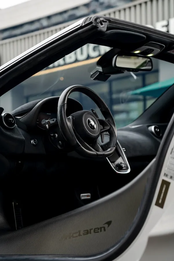 2019 McLaren 600LT 3.8T 600HP V8 7DCT,autocango,china used car exporter,china ev exporter,chinese used car exporter,chinese used ev exporter