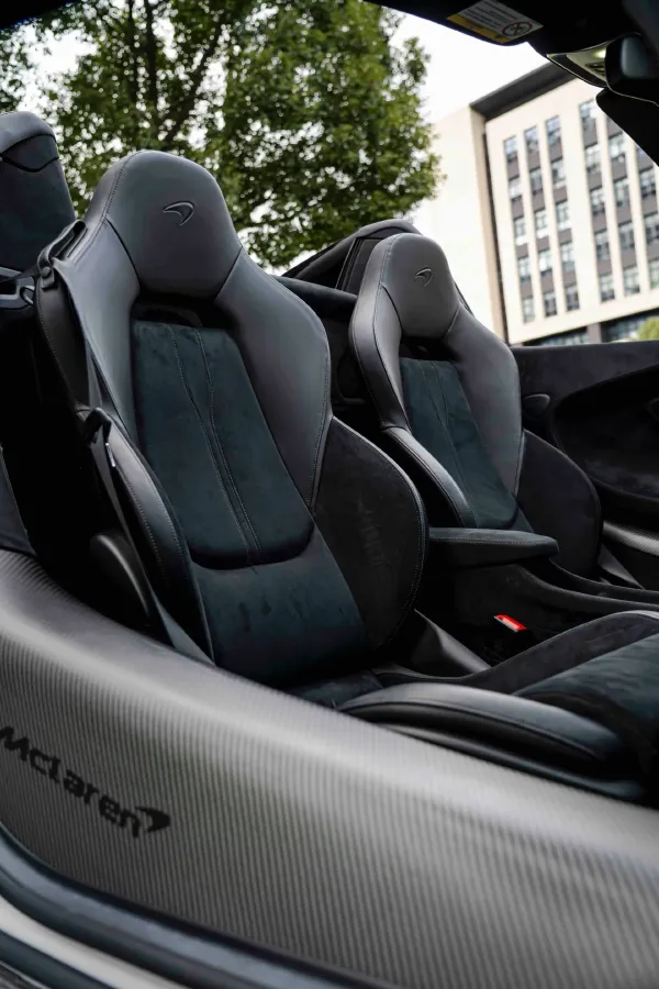 2019 McLaren 600LT 3.8T 600HP V8 7DCT,autocango,china used car exporter,china ev exporter,chinese used car exporter,chinese used ev exporter