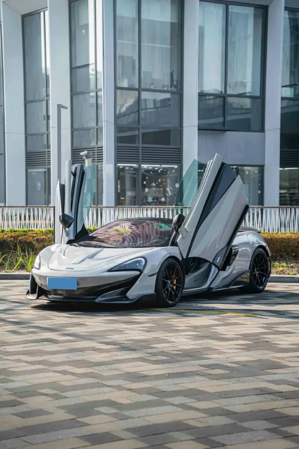 2019 McLaren 600LT 3.8T 600HP V8 7DCT