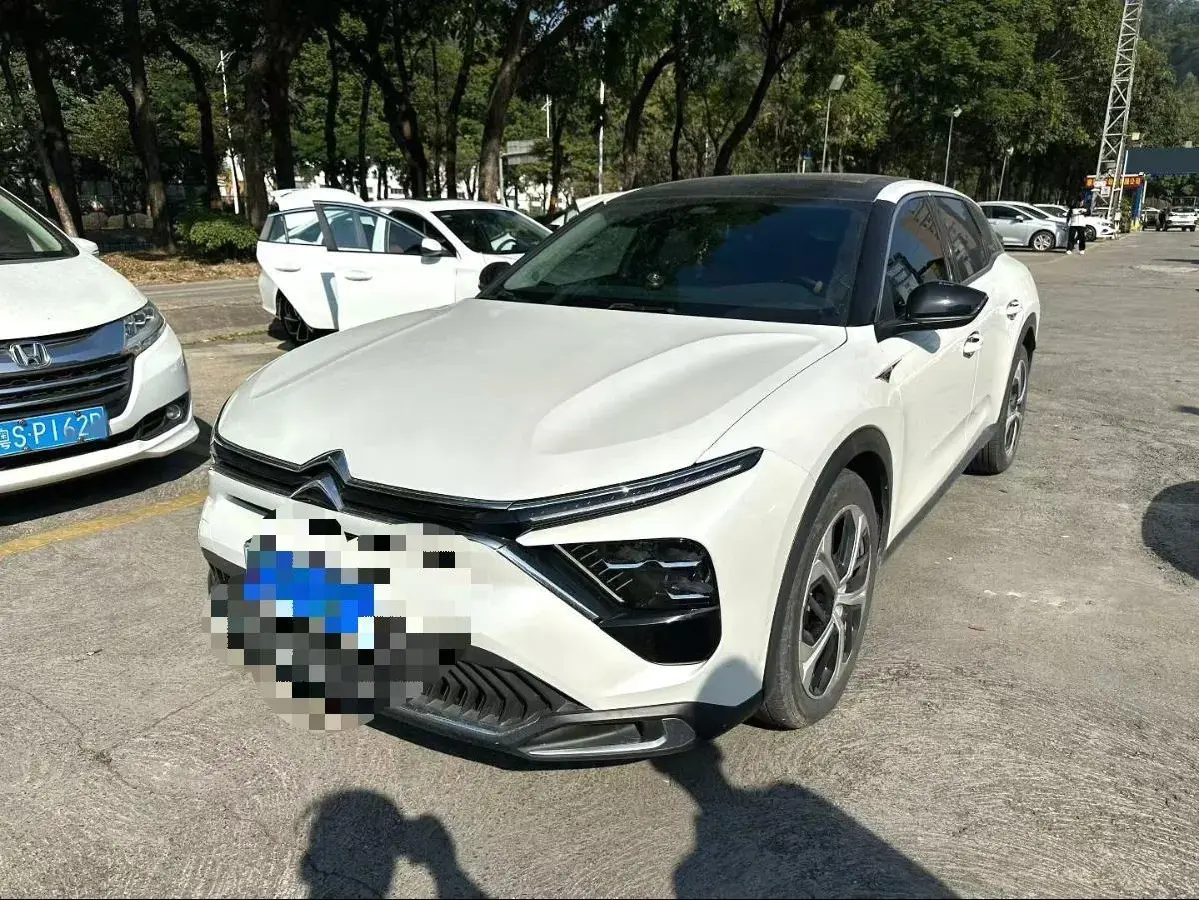 2022 Citroen C5 X 1.6T 175HP L4 8AT