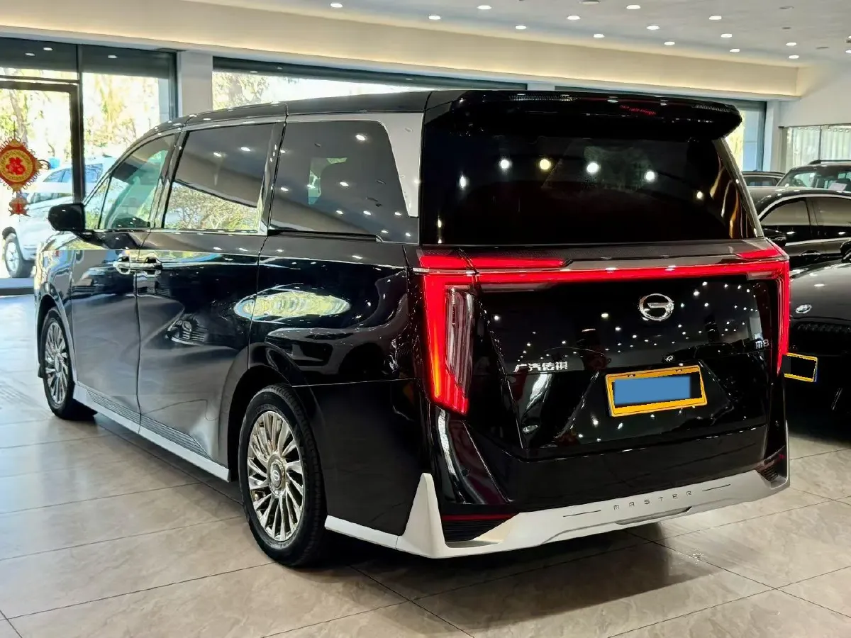 2023 GAC Trumpchi M8 2.0T 252HP L4 8AT,autocango,china used car exporter,china ev exporter,chinese used car exporter,chinese used ev exporter