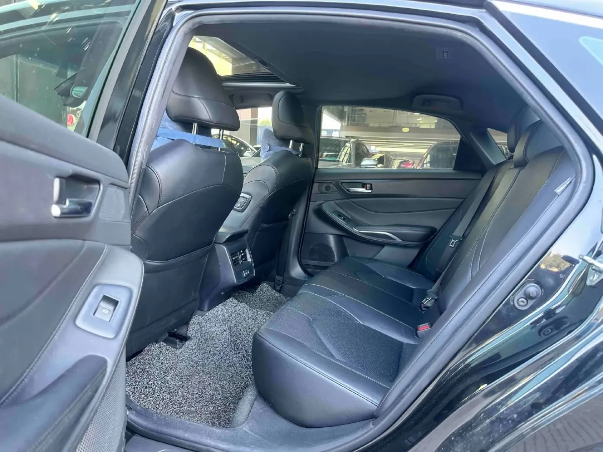 2022 Toyota Avalon 2.0L 178HP L4 CVT,autocango,china used car exporter,china ev exporter,chinese used car exporter,chinese used ev exporter