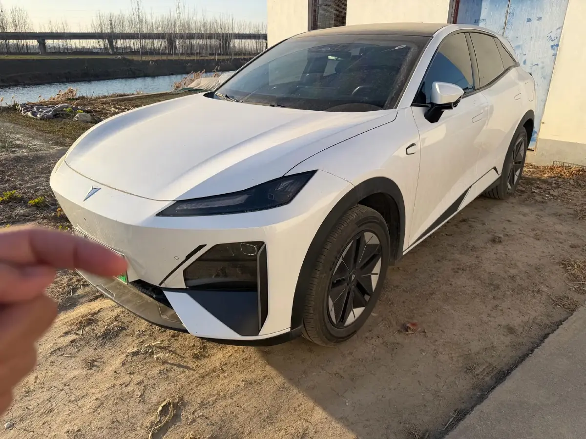 2024 Deepal S07 1.5L 95HP L4 REEV 31.73KWH