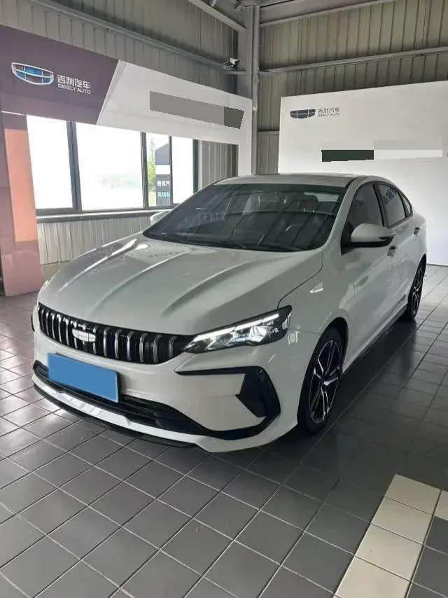 2023 Geely Emgrand 1.5L 127HP L4 CVT