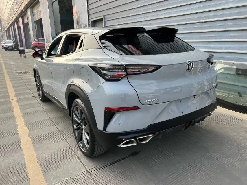 2020 ChangAn UNI-T 1.5T 180HP L4 7DCT,autocango,china used car exporter,china ev exporter,chinese used car exporter,chinese used ev exporter