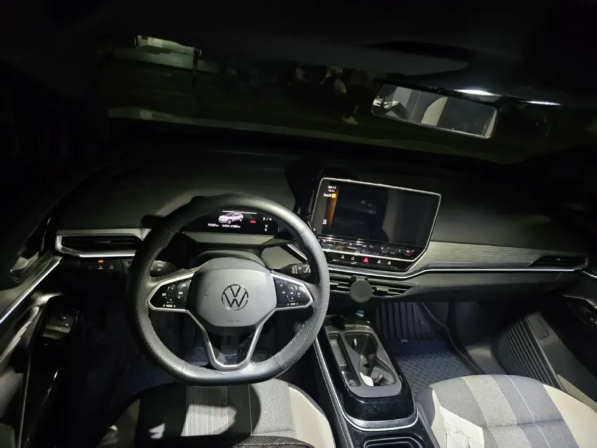 2022 Chevrolet Menlo BEV 61.1KWH,autocango,china used car exporter,china ev exporter,chinese used car exporter,chinese used ev exporter