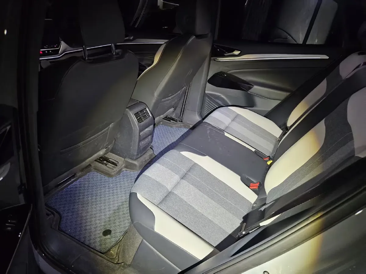 2022 Chevrolet Menlo BEV 61.1KWH,autocango,china used car exporter,china ev exporter,chinese used car exporter,chinese used ev exporter