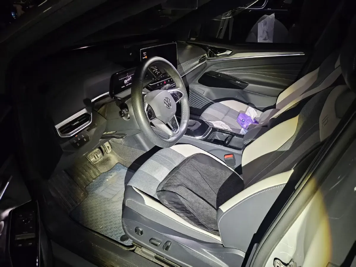 2022 Chevrolet Menlo BEV 61.1KWH,autocango,china used car exporter,china ev exporter,chinese used car exporter,chinese used ev exporter