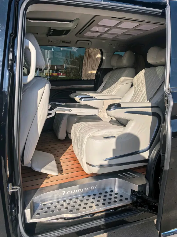 2021 GAC Trumpchi M8 2.0T 252HP L4 8AT,autocango,china used car exporter,china ev exporter,chinese used car exporter,chinese used ev exporter