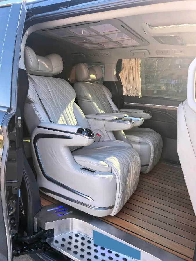 2021 GAC Trumpchi M8 2.0T 252HP L4 8AT,autocango,china used car exporter,china ev exporter,chinese used car exporter,chinese used ev exporter