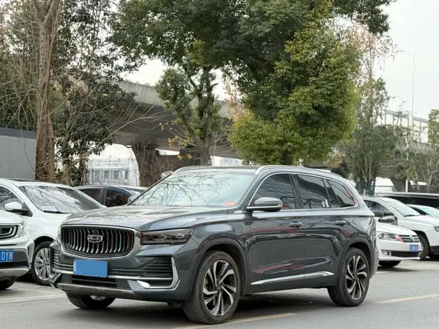 2021 Geely Monjaro 2.0T 238HP L4 8AT