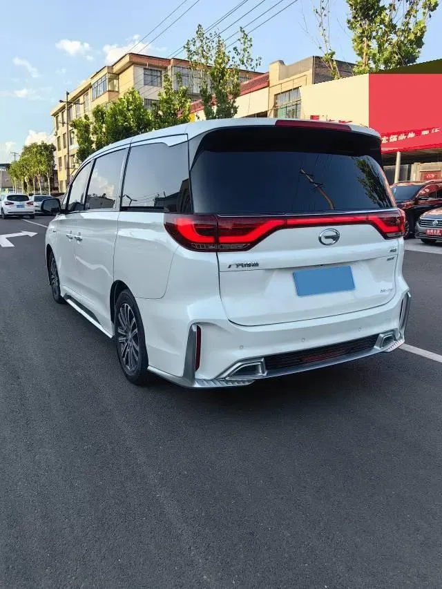 2021 GAC Trumpchi M8 2.0T 252HP L4 8AT,autocango,china used car exporter,china ev exporter,chinese used car exporter,chinese used ev exporter