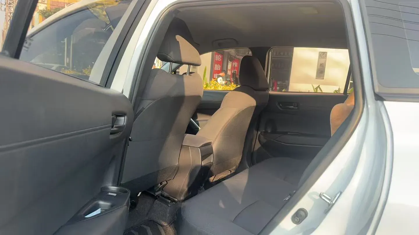 2023 Toyota Corolla Cross 2.0L 152HP L4 E-CVT Hybrid,autocango,china used car exporter,china ev exporter,chinese used car exporter,chinese used ev exporter